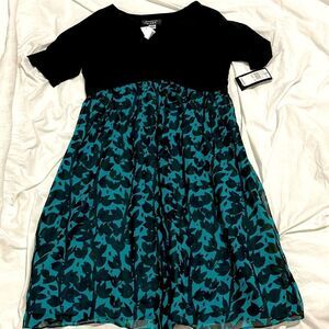 NWT- Essentials by A.B.S. - 10